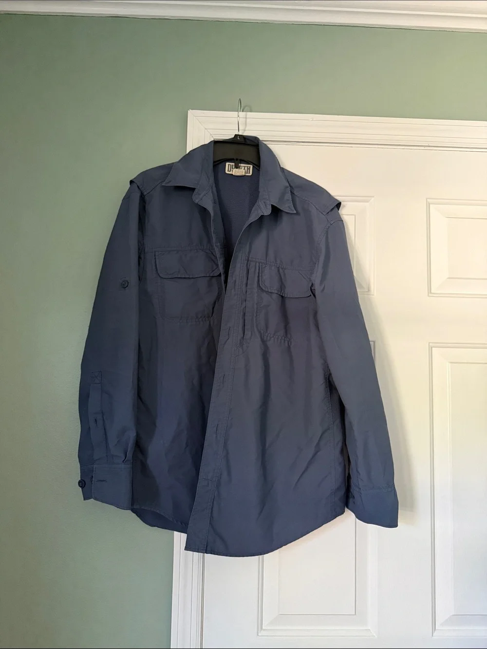 Duluth Trading Co Slate Blue Long Sleeve Button Up Shirt